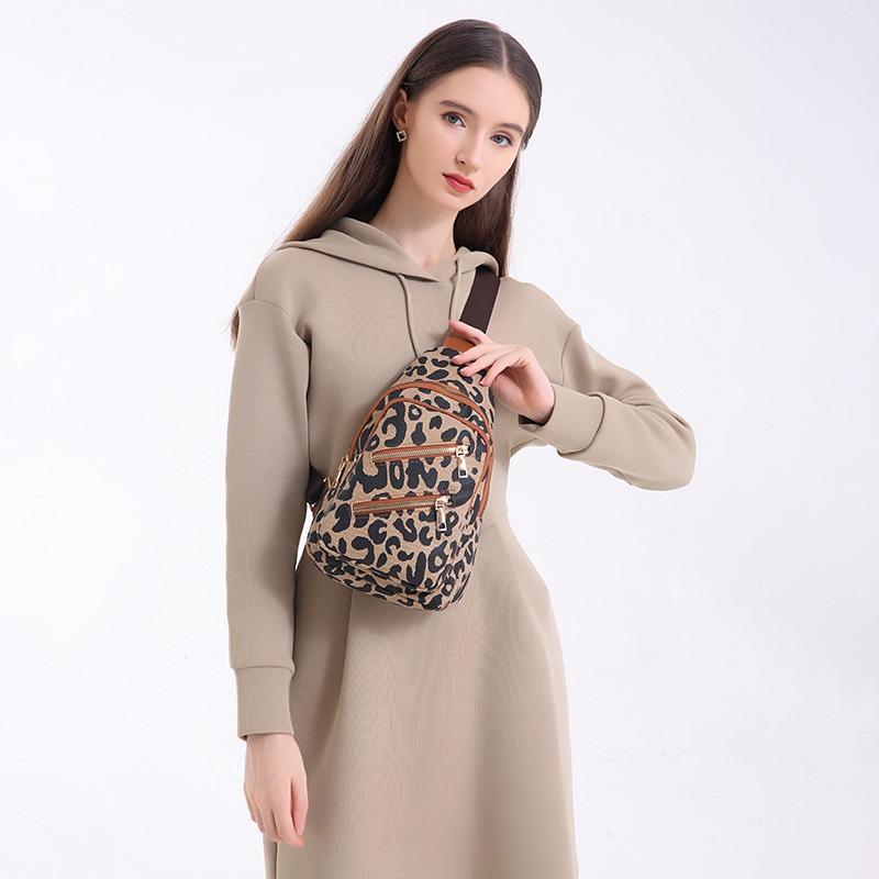 Trendy omn Bgs fashion casual travel messenger personalized double zipper leopard print chest bag