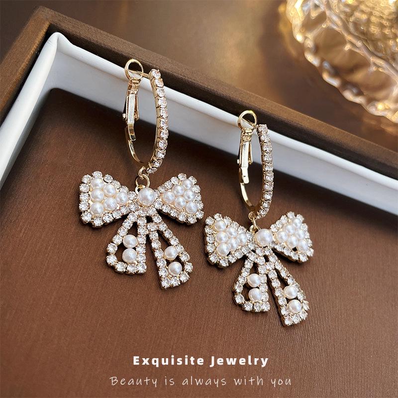 

Elegant Faux Pearl & Rhinestone Bow Earrings - Light Luxury for Women