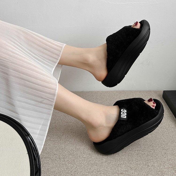 Premium Thick-bottomed Fluffy Slippers Women's Spring and Autumn Outer Wear Fashion 2025 New Internet Celebrity Fluffy Heightening Cotton Slippers