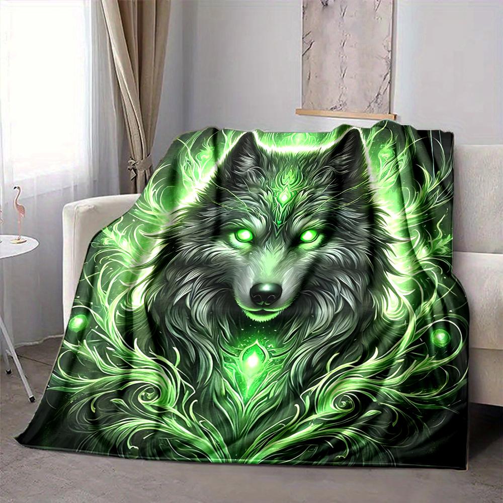 1Pc Green Wolf Spirit Flannel Blanket, Soft And Comfortable, Casual Warm, Camping Travel, Christmas, Halloween Xmas Gift. G1218
