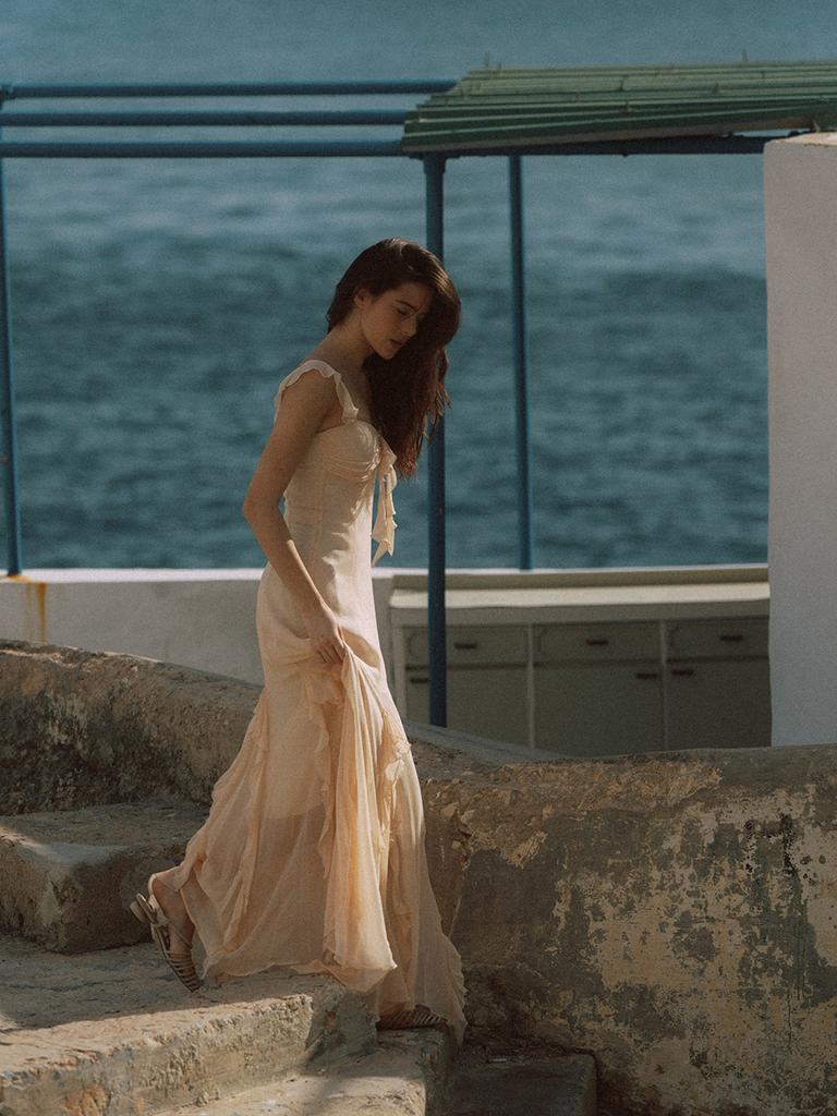 Sinseuden Lumiere Ruffle Long Dress