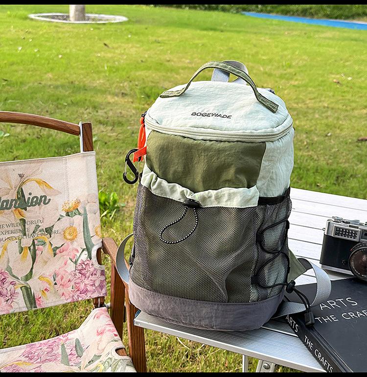 Outdoor Sports Backpack for Women, Large-capacity Travel Backpack, Casual and Versatile Hiking Bag, Waterproof and Anti-slip