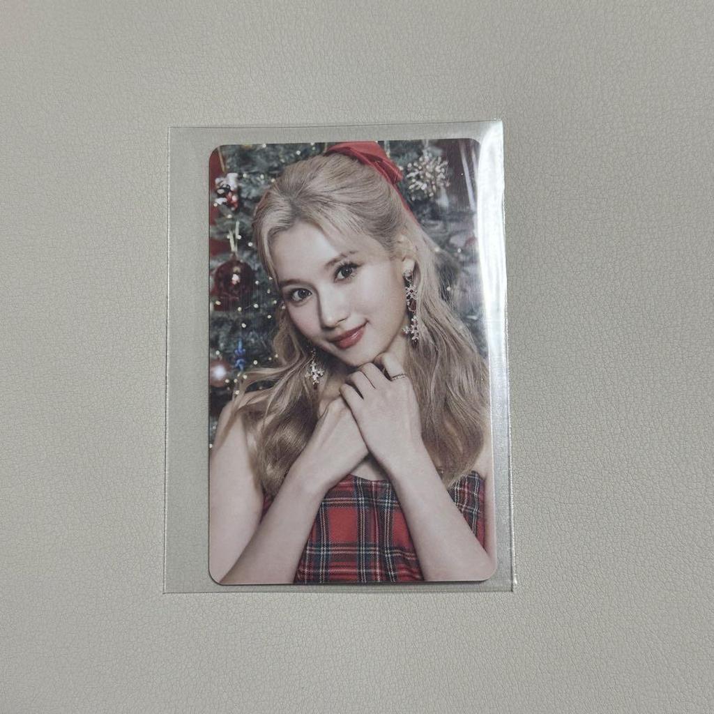 [USED] Twice Apieu Sana Trading Card Christmas
