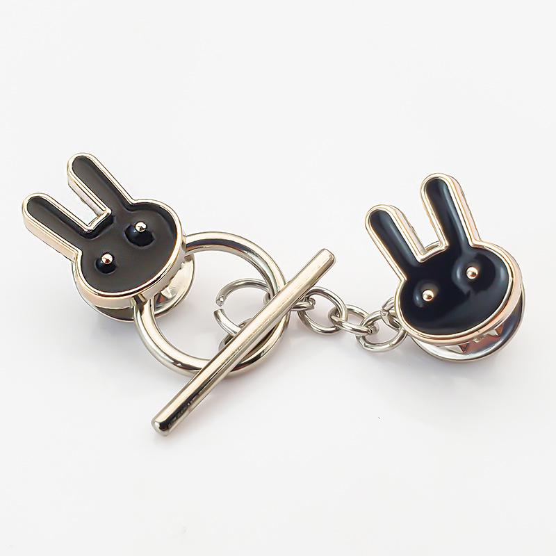 Pearl Brooch Cardigan Chain with Decorative OT Buckle