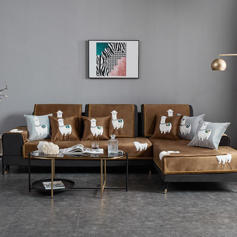 

Современный простой и легкий роскошный плюшевый диван-подушка, нескользящий мультяшный милый чехол для кожаного дивана в гостиную, полотенце 70*70cm