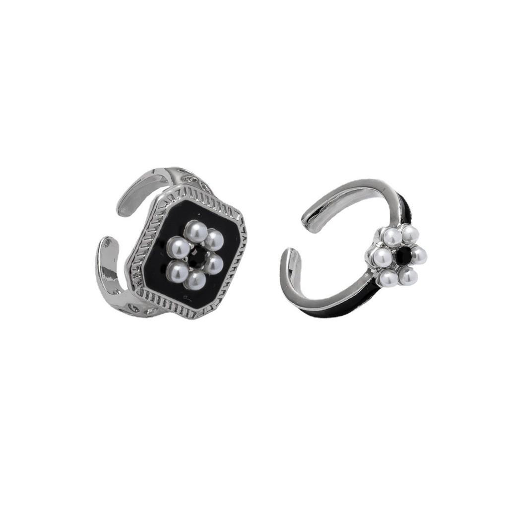 Charming Retro French Pearl Flower Ring For Women Adjustable Copper Design With Floral Pattern