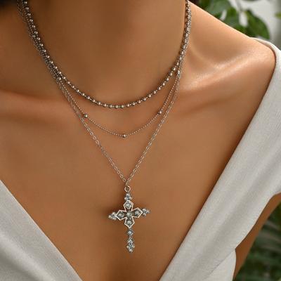 Křížový náhrdelník, šperky osazené diamanty, niche prémiový lehký luxusní přívěsek, vrstvený náhrdelník, řetízek na klíční kost pro ženy