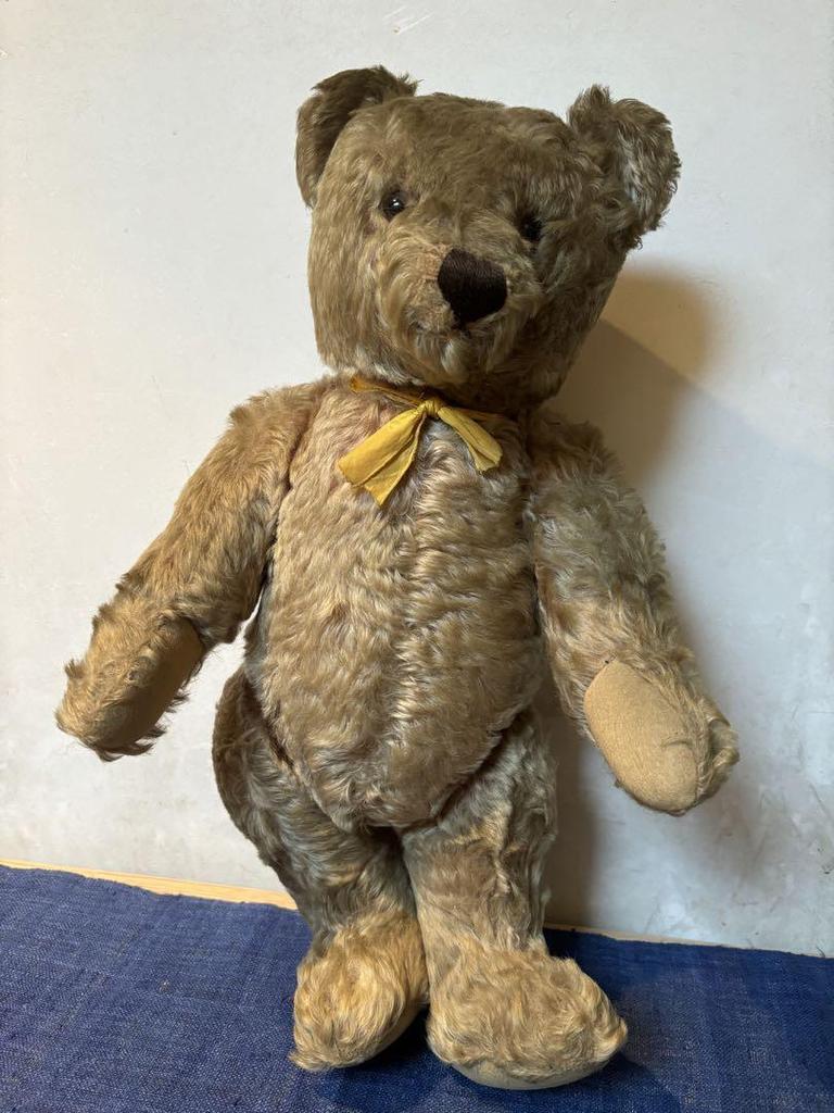 [USED] Vintage Teddy Bear, 52cm, Cries from Belly, Moves Limbs, Yellow Ribbon Intact