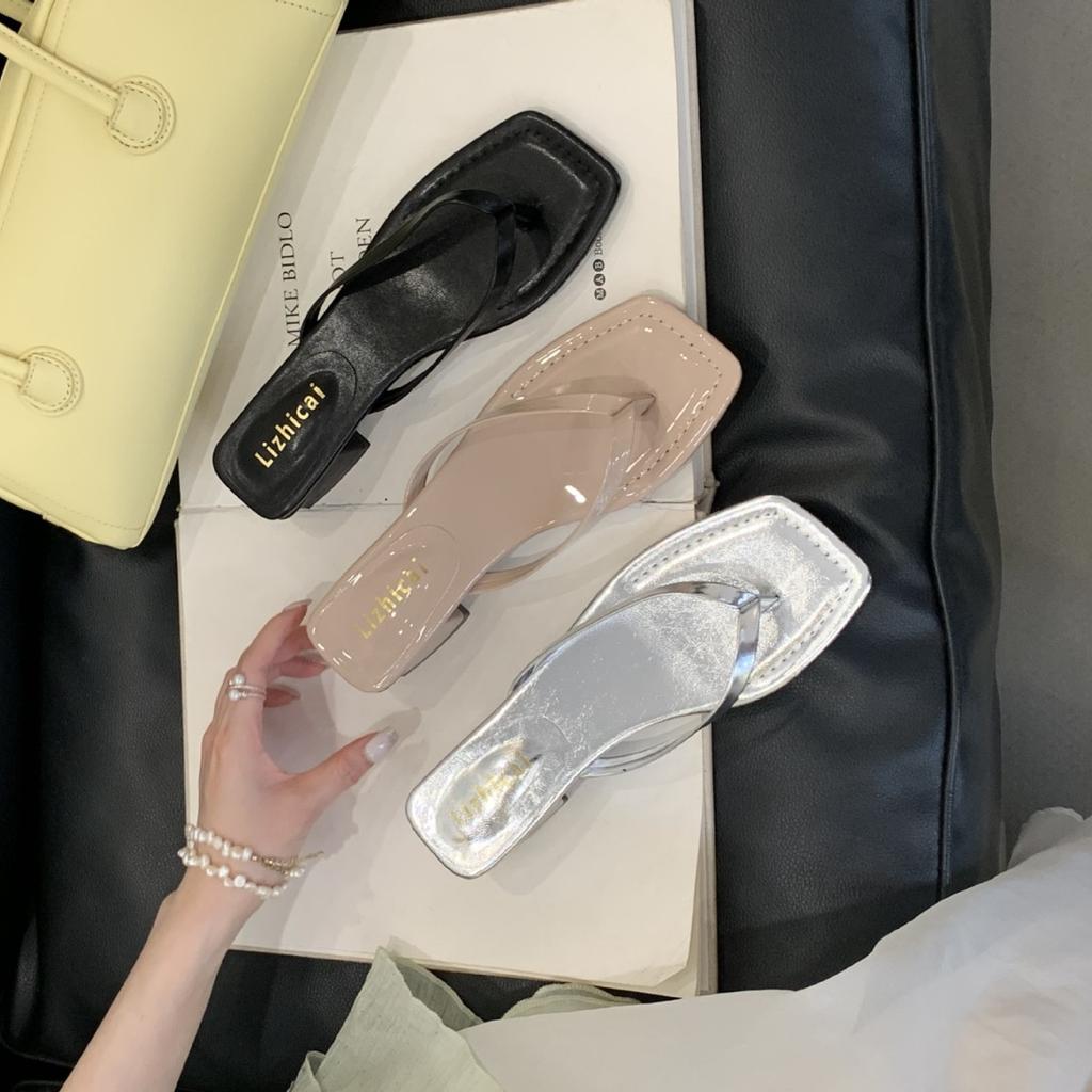 Fashion Square Heel Slippers Women Summer Shoes Low Slides Pantofle Rubber Flip Flops Fashion Heeled Mules Block 2025 Hawaiian Luxury