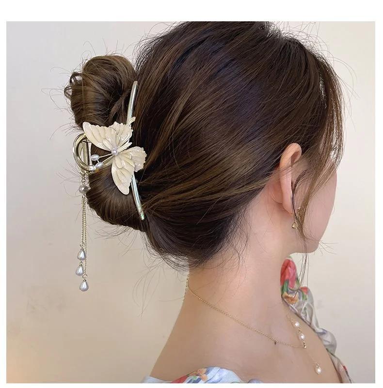 1 Pcs Elegant Tassel Butterfly Pearl Grab Clip Flower Women's Fashion Sweet Metal Headwear High-end Jewelry Accessories