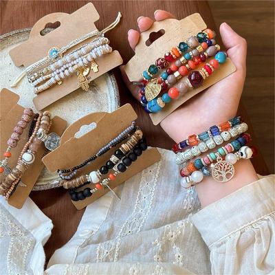 Bracelet Croix Cœur en Verre Perlé Ethnique Rétro avec Diamants Incrustés - Bijoux pour Femmes Européennes et Américaines