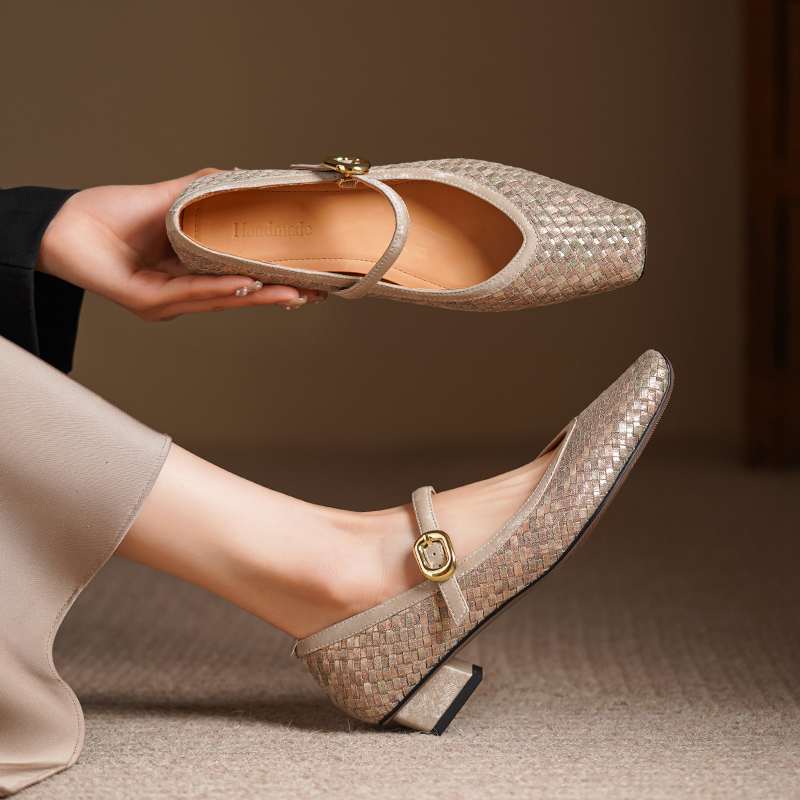 Krazing Pot Cow Skin Summer Spring Autumn Low Heels Women Square Toe Mary Janes Metal Buckle Shallow Pumps