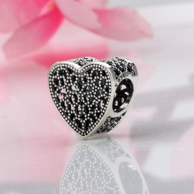 S925 Hollow Galaxy Heart Charm Beads - Elegant Heart-Shaped Bracelet Charms in European American Style Y706 White Copper серебряный