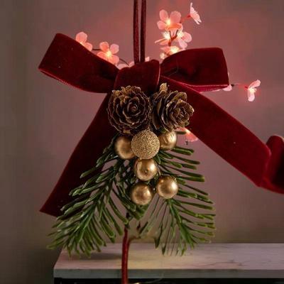Schmetterlingsknoten Tannenzapfen Glocke Hängendes Ornament Wand Auto Tor Weihnachtsbaum Anhänger Ornament Zuhause Weihnachtsbaum Outdoor-Gadgets
