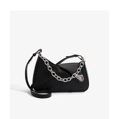 Niche New Versatile Commuter Chain Single Shoulder Underarm Bag
