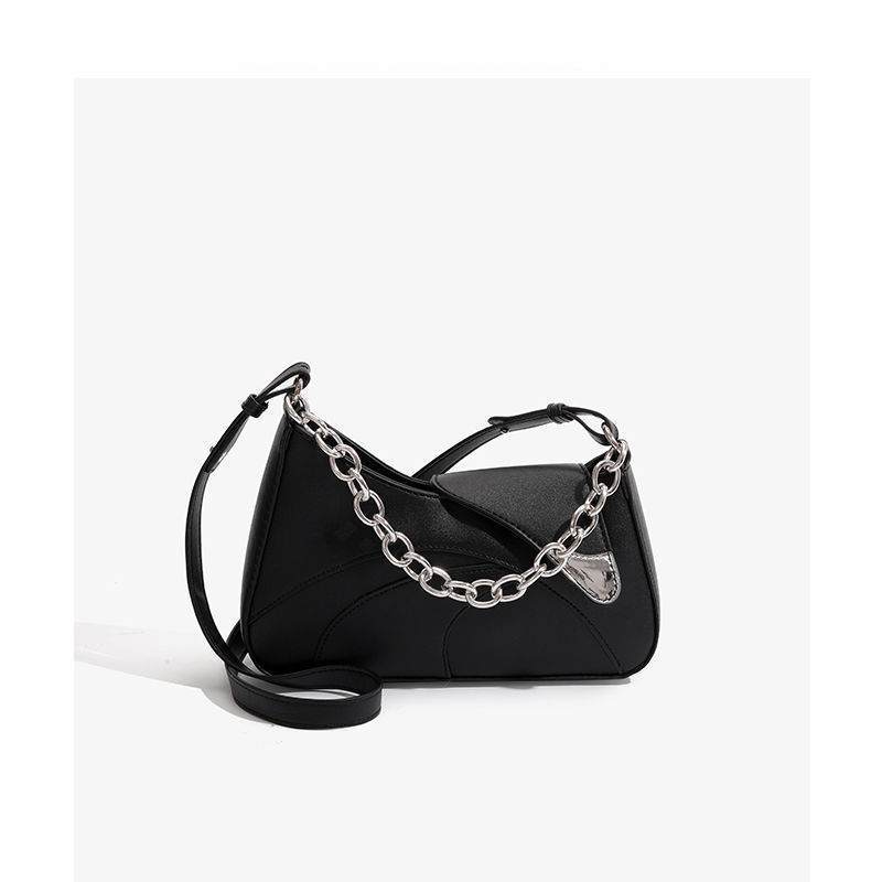 Niche new versatile commuter chain single shoulder underarm bag