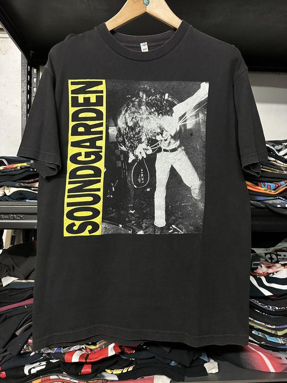 90 Soundgarden Band Tshirt Gift For Fan Black Unisex Tshirt Reprint KH6637 XL