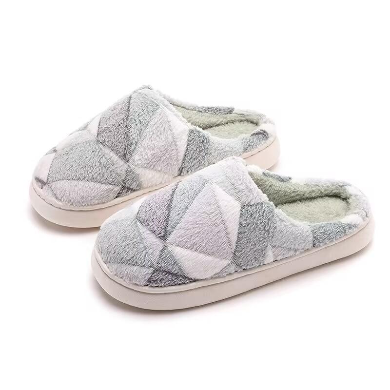Winter Cotton Drag Women's Indoor Household Warm Fleece Non-slip Color Matching Plush Cotton Shoes Comfortable Home Cotton Slippers