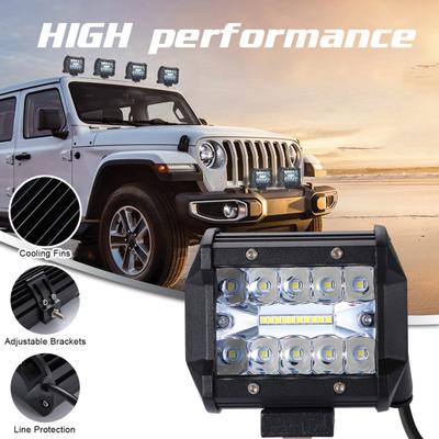 4 palce 200W Vysoká svítivost Trojitá řada Bodová LED Pracovní světlo pro auto Mlhové světlo