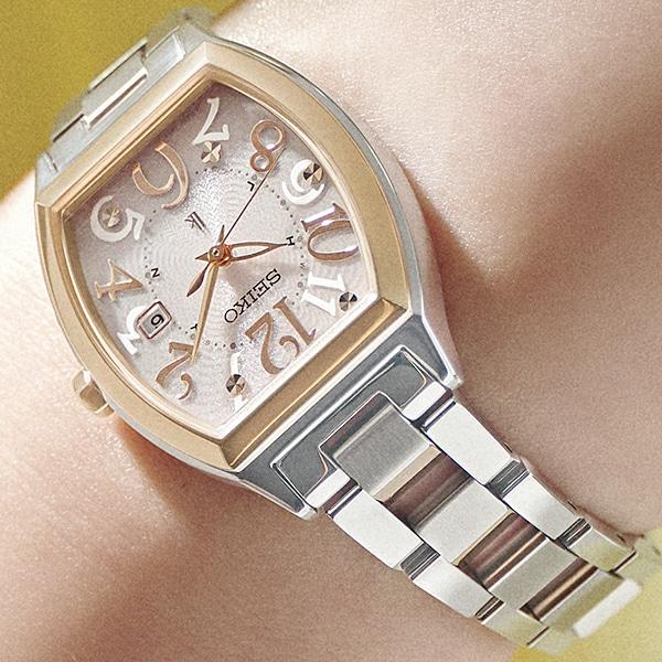 Seiko SSVW214 (LUKIA Essential Collection Solar Radio Controlled Metal Band Women's) Tonneau Watch