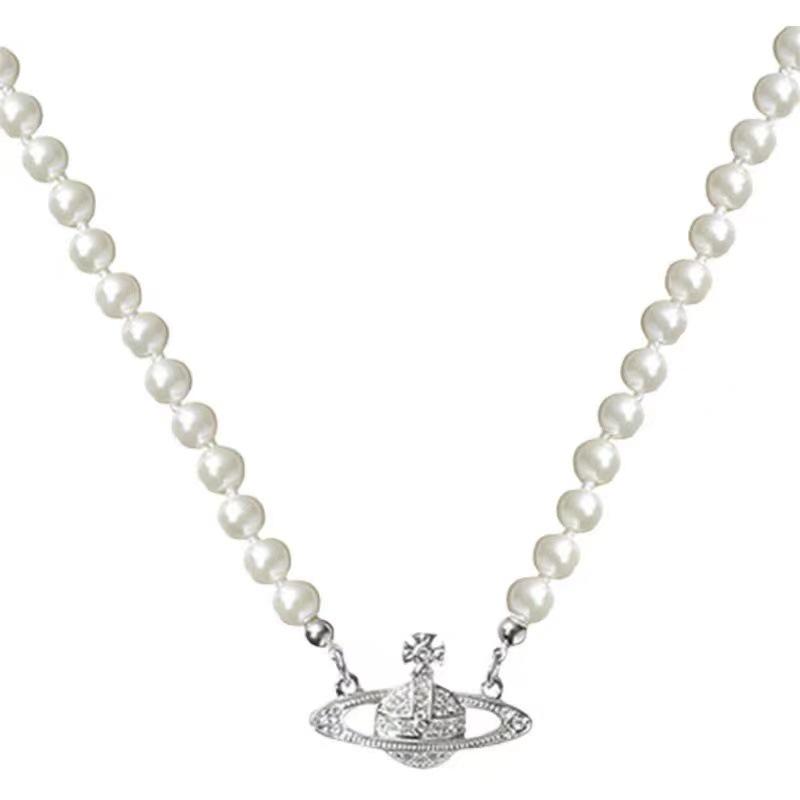 Vivienne Westwood Saturn Pearl Necklace: Women's Luxury Choker with Vivienne's Planet Clavicle Chain