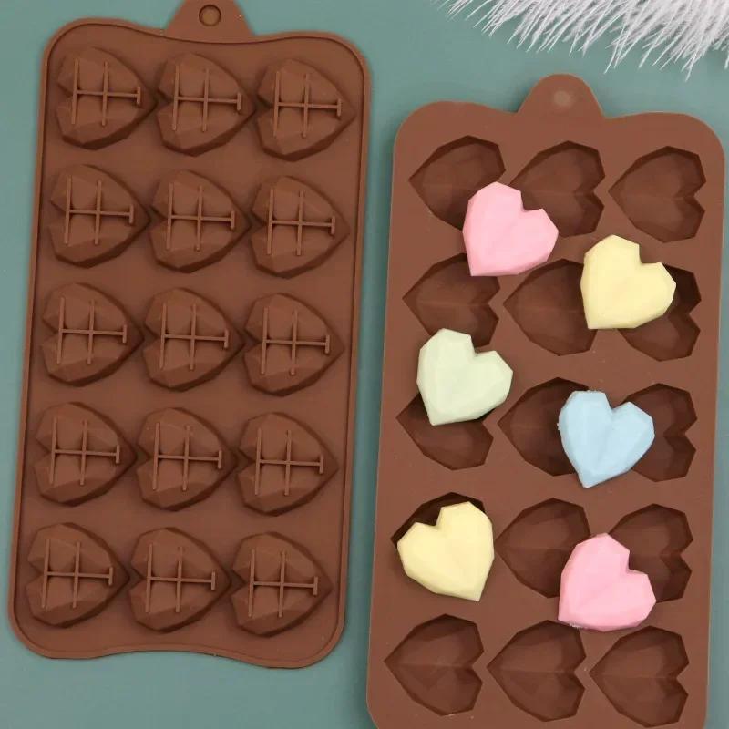 Silicone Chocolate Mold, Gummy Baking Cake Decoration Tools, 15 Cell Heart Shaped Pastry Mold