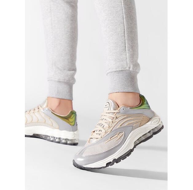 Мужские кроссовки Nike Air tuned max dc9391 200 бежевые