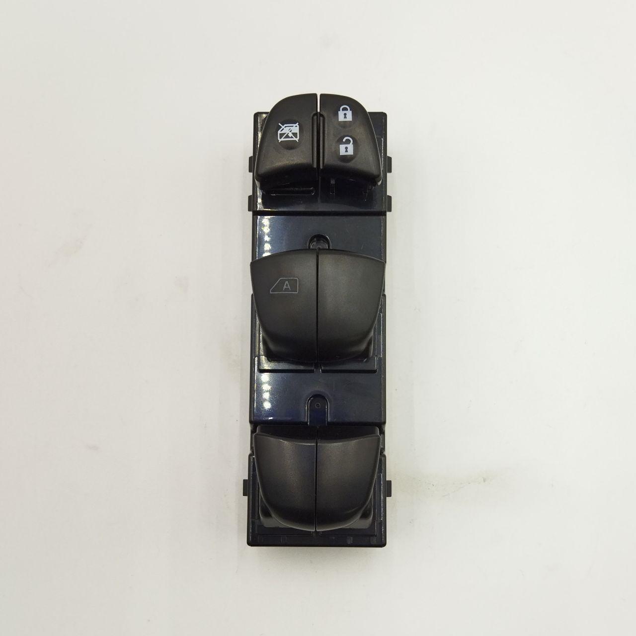 

Tiida 11 C12 DDT Lift Switch with Front L-Shaped Backlight (Compatible Quality) Mainsonna