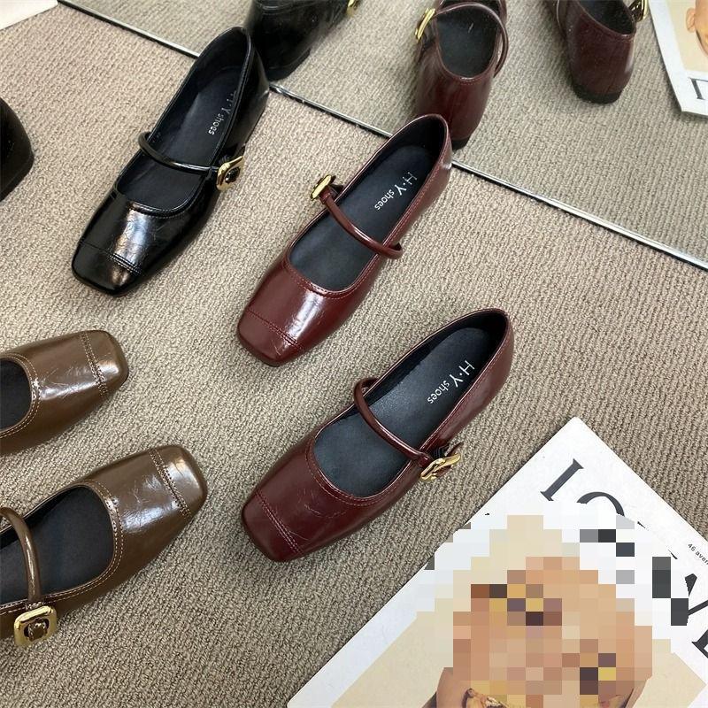European station women's small leather shoes with square head flat bottom Mary Jane shoes shallow mouth single shoes women's large size women's sho