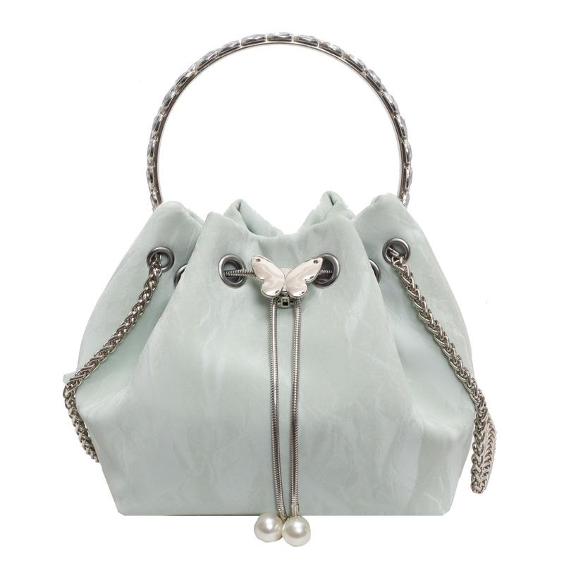 Fashionable Hand-held Pleated Bucket Bag Simple and Versatile Chain Crossbody Bag