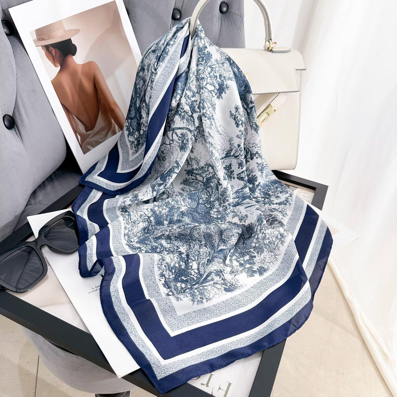 Sommer 70cm Haar-Print Seidengefühl Schal für Damen Mode Blumen Halstuch Handtasche Foulard Handgelenk-Tuch Schal Wickel Hijab