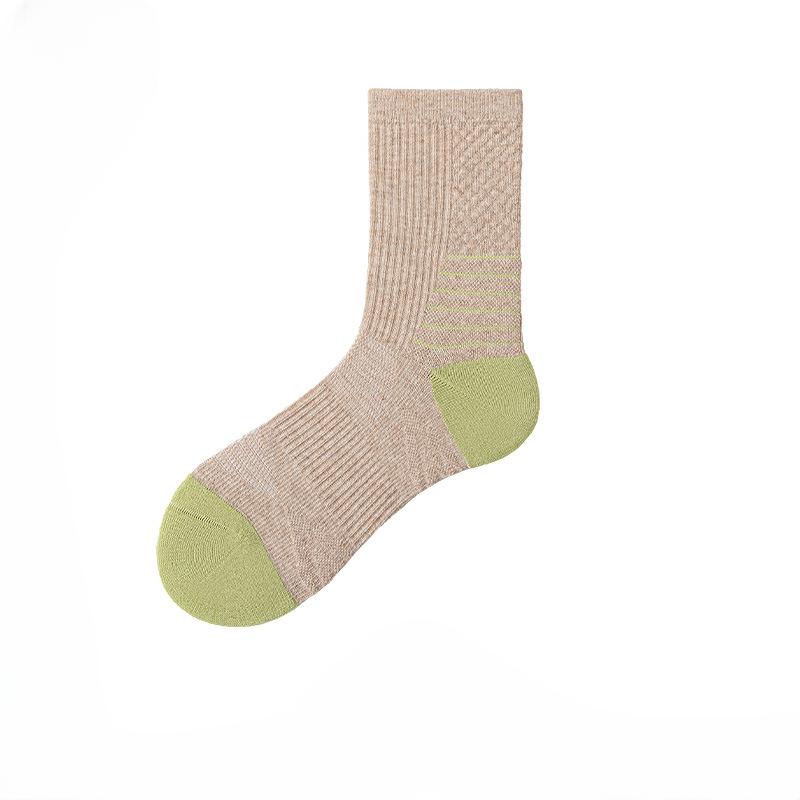 Female Spring and Autumn Fitness Running Waist Pressure Towel Bottom Color Boneless Tube Cotton Socks