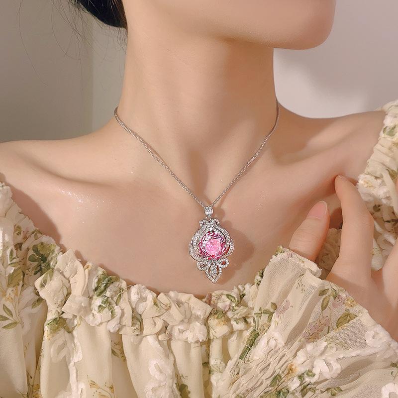 Jewelry Copper Bottom Gold-Plated Simulation Dragon Fruit Color Light Luxury Pendant Main Stone 16Mm