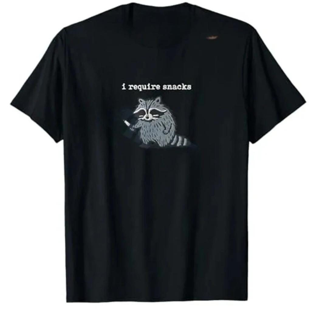 Richiedo Maglietta Procione Snack Umorismo Divertente Animale Carino Stampa Design Y2k T-shirt Outfit Grafico Manica Corta Camicette Novità Regalo