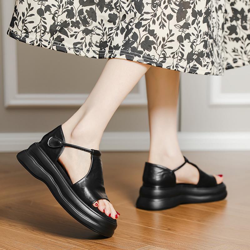 Spot niche Britse retro casual platform zomersandalen dames nieuwe veelzijdige kleine open teen Romeinse slippers