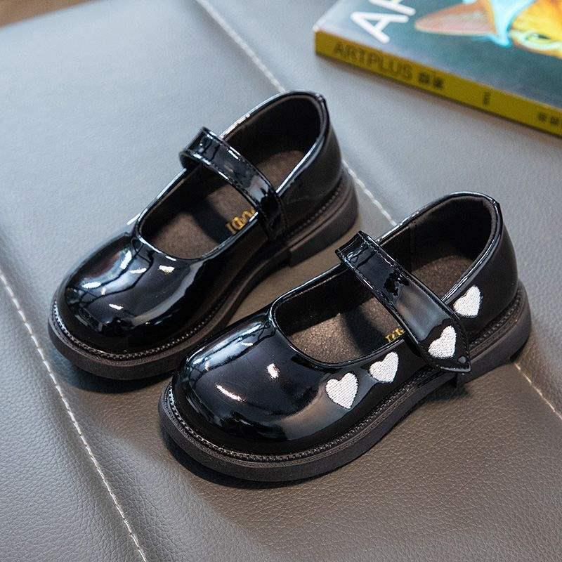 

Girls Spring Leather Shoes - Soft Sole Princess Shoes with Pearl Bow for Dance and Kindergarten Performances 15.8cm Size 26