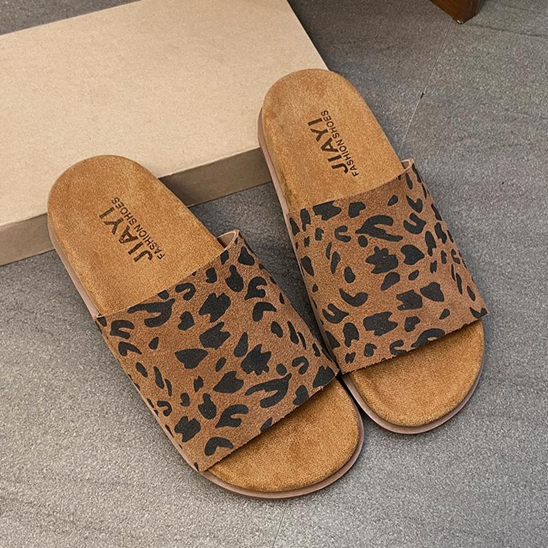 

Леопардовые женские тапочки-балетки, уютная обувь, повседневные летние сандалии, новые шлепанцы для ходьбы 2025, пляжные шлепанцы Mujer Zapatos 40 леопардовый