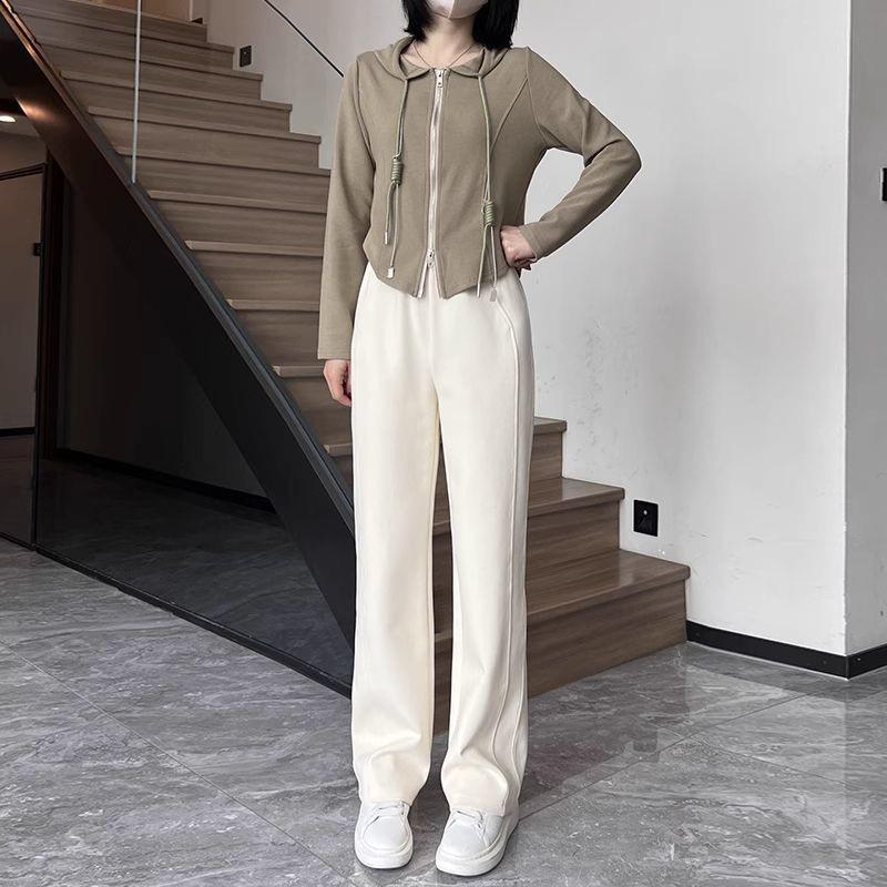 

Women s High-Waist Drapey Wide-Leg Sweatpants - Spring/Autumn 2026 Collection Large абрикосовий