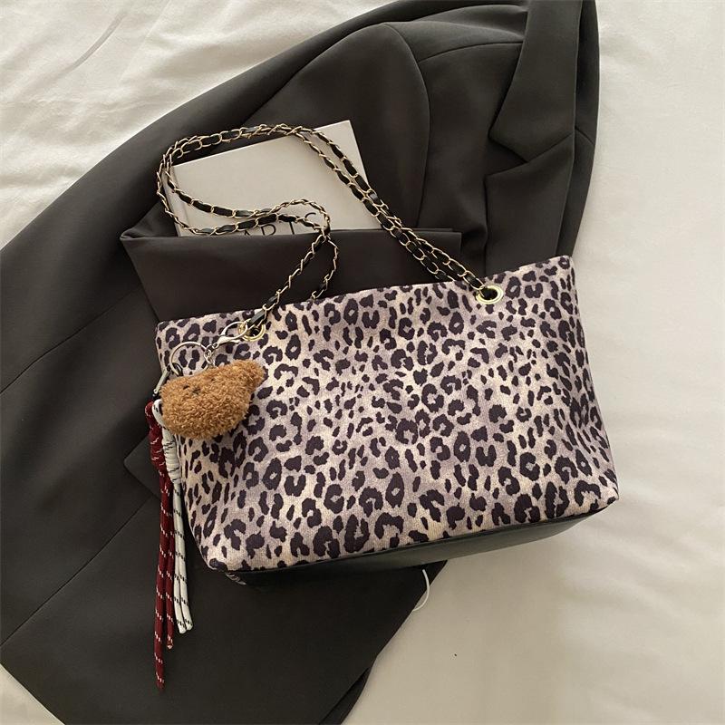 Popular Leopard Print Tote Messenger Bag Women's 2025 Fashion New Large-capacity Versatile Shoulder Underarm Commuter Bag