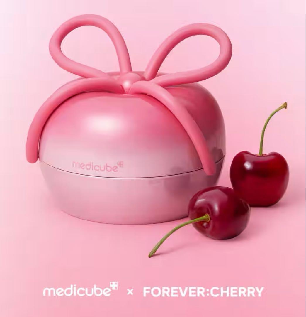 medicube x FOREVER CHERRY Ribbon Hair Brush Pink Limited From Japan