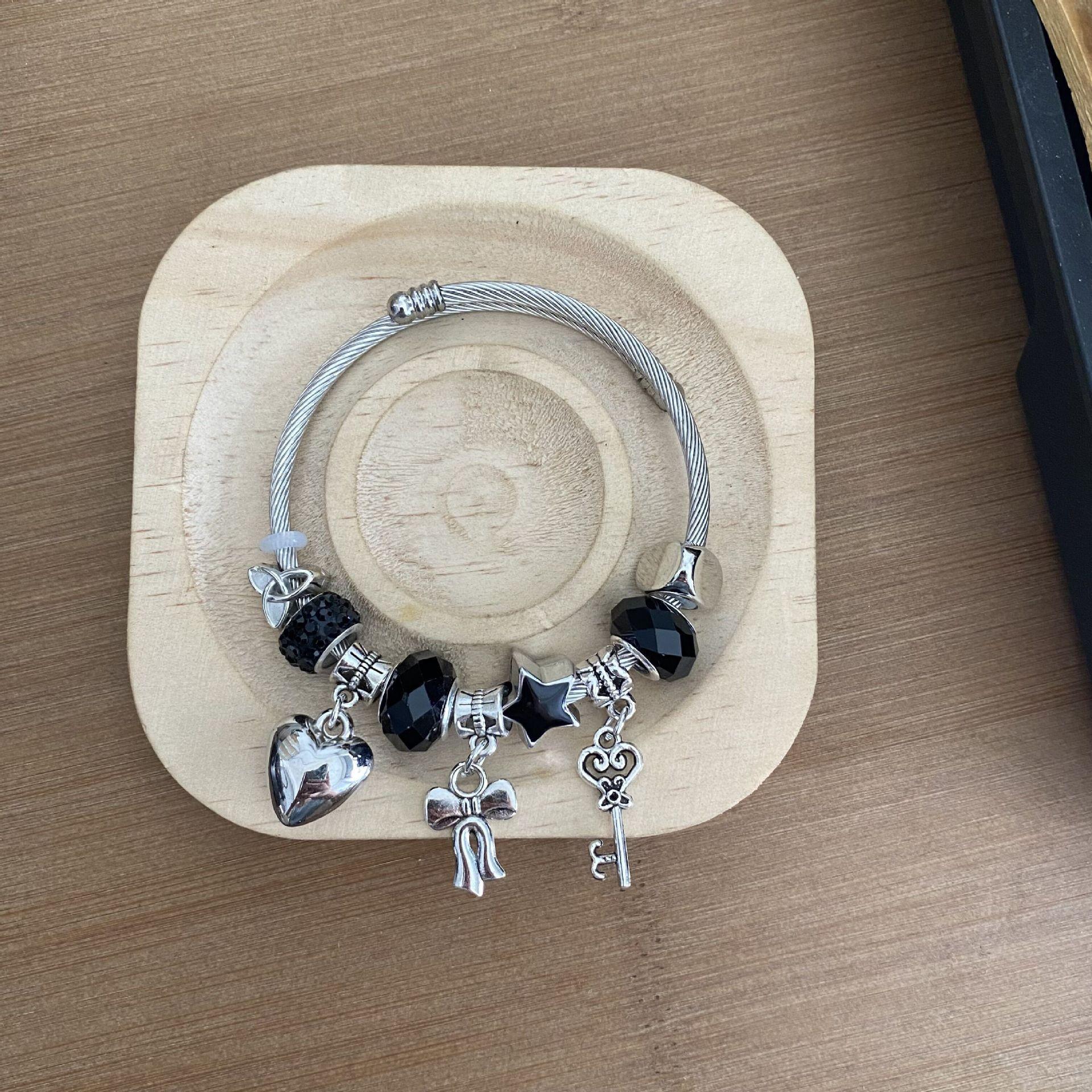 

Браслет из бисера Y2K Millennium: Милый и крутой, красочный корейский стиль, дизайн с девичьим сердцем, мода для горячих девушек.