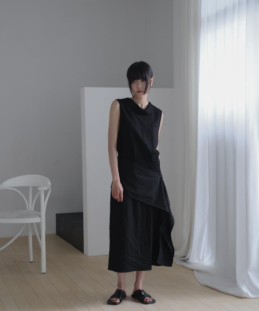 Linte Drape Neck Layered Dress Black
