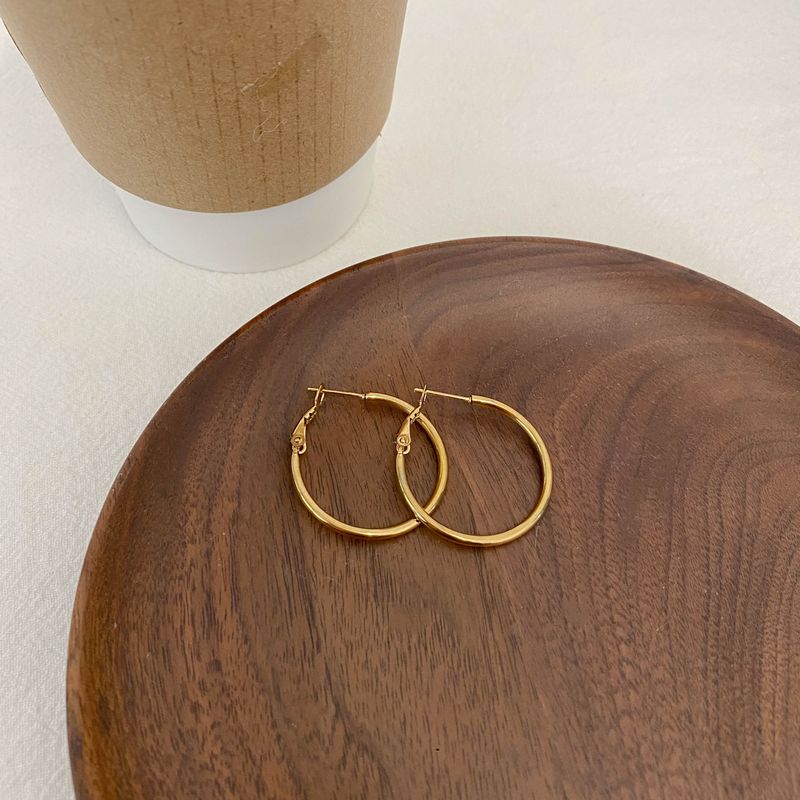 New Arrival Fancy Elegant Earrings Circle Titanium Steel Color Retention Exaggerated Fashionable Minimalist Big Circle Earrings Fashion Ring