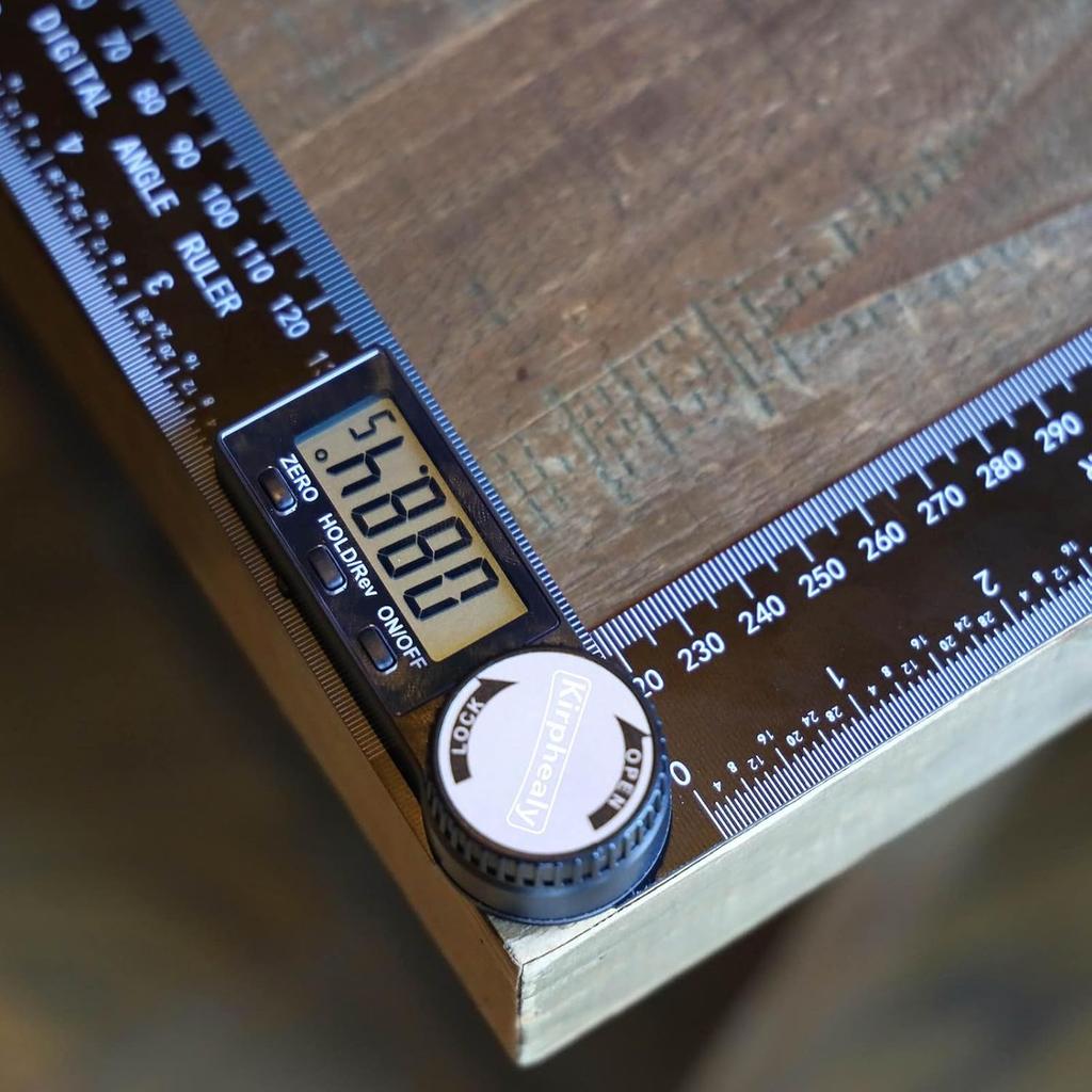 Digital Angle Finder Protractor, 7inch 200mm Angle Gauge Professional Measuring Tool, Third Generation Adjustable Angle Ruler, Quick Display for