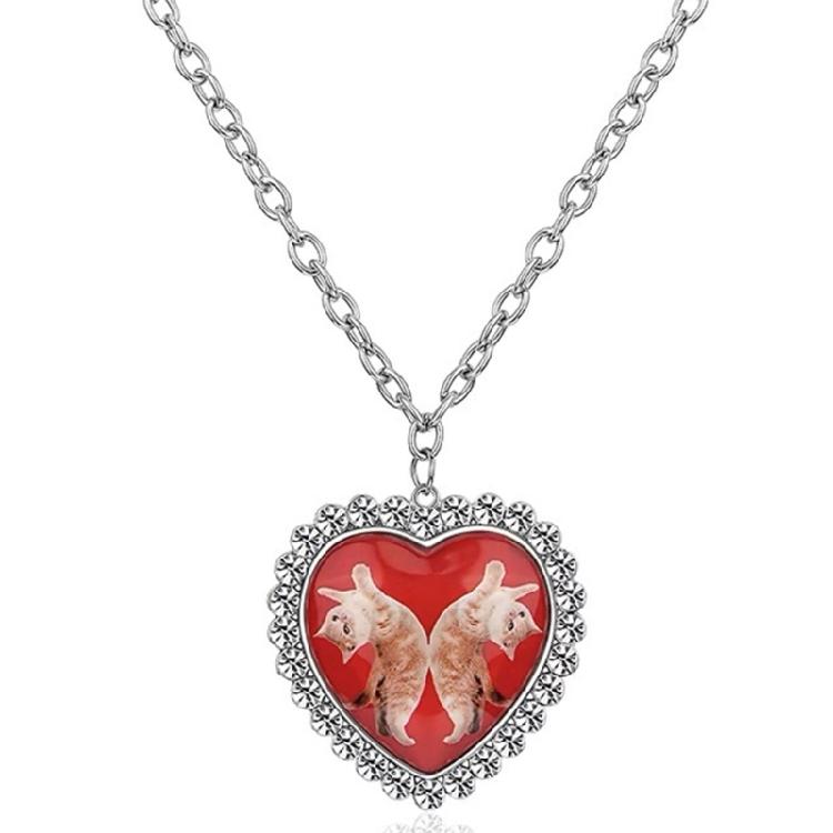Fashionable 81Cm Long Necklace Designed With Cats And Dog Charm Great For Casual Outings