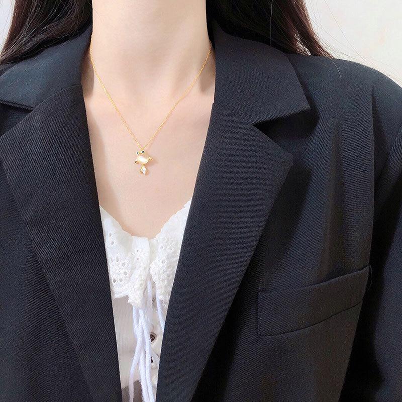 Big Fish and Begonia Necklace for Women with Clavicle Chains for Small Goldfish Cat Eye Necklace