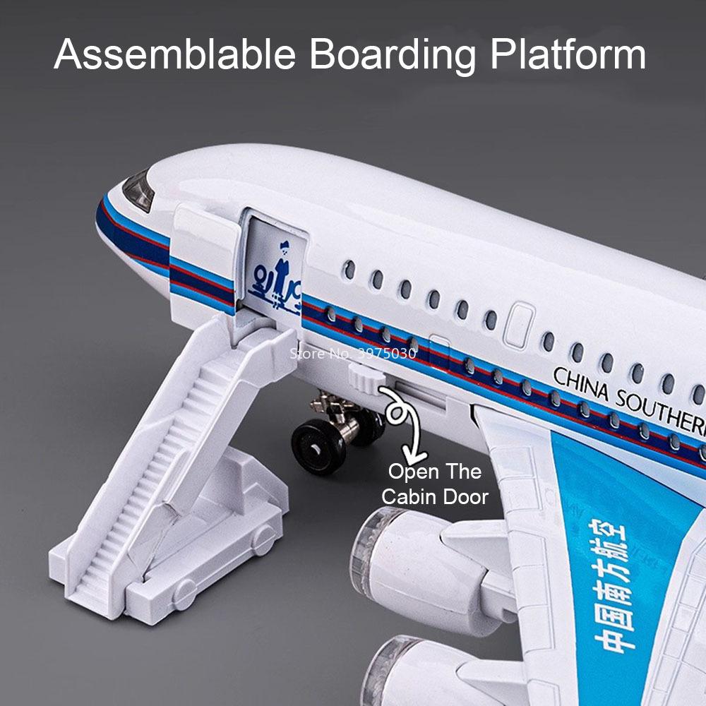 1:32 Alloy Large Airliner Miniature Models Toys Light Music Foldable Wheel A380 China Eastern Sichuan Airlines Child Adult Gifts