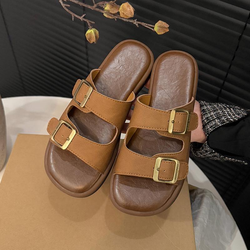 

Belt buckle flat-bottomed slippers for women s summer wear 2025 new fashionable versatile open-toe double with beach cool slippers 40