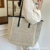 Beach vacation travel large-capacity bag women's 2025 summer new shoulder bag straw commuter woven tote bag