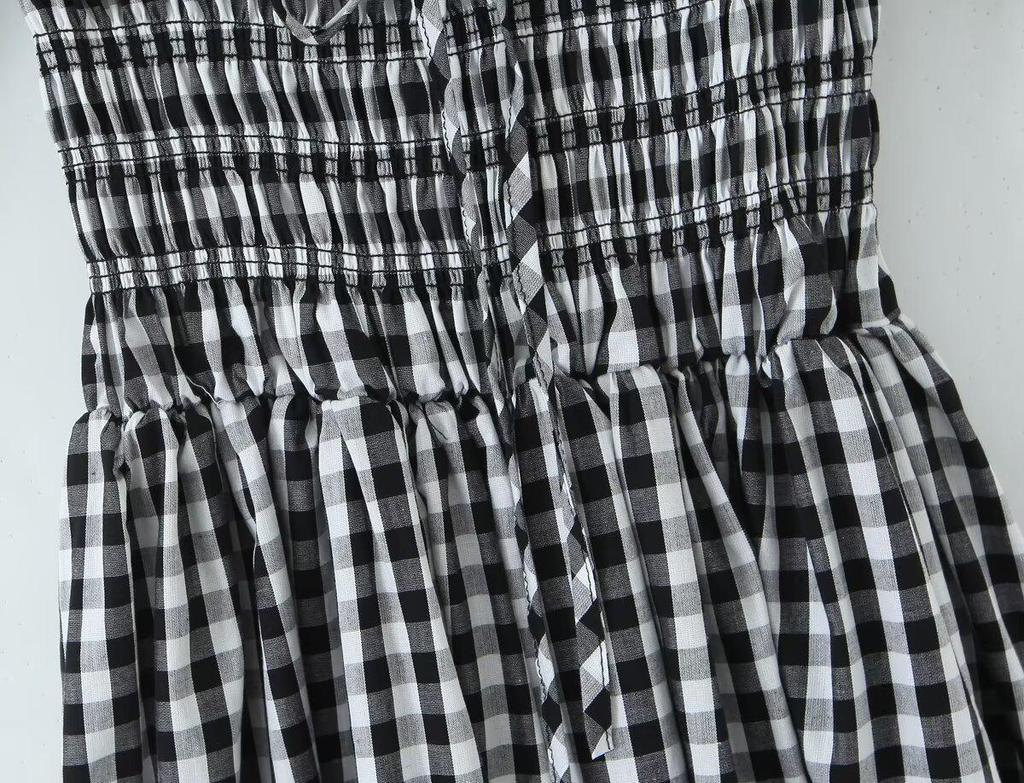 Autumn 2025 European Style Pastoral Plaid Puff Sleeve Dress for Women